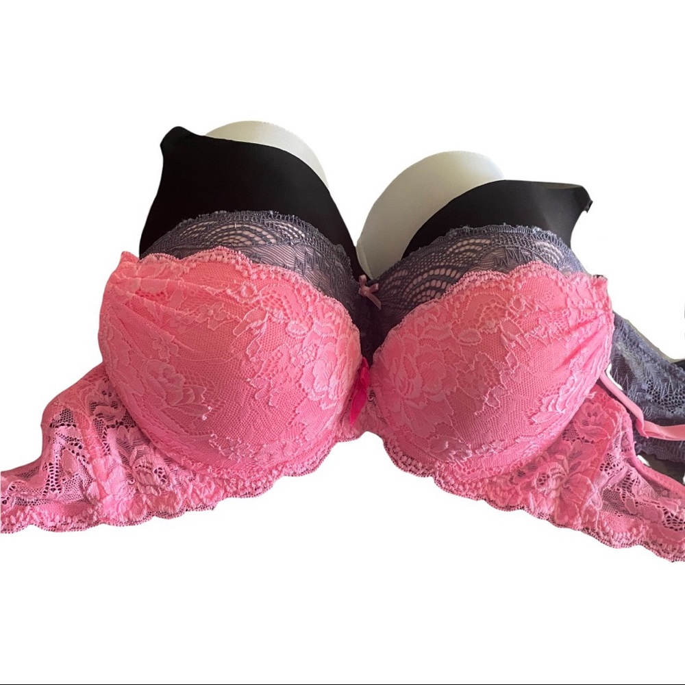 Bundle of 4 Underwire Women’s Bras